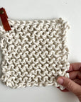 Flax & Twine - Pauly Flax Potholders Kit (makes 2)