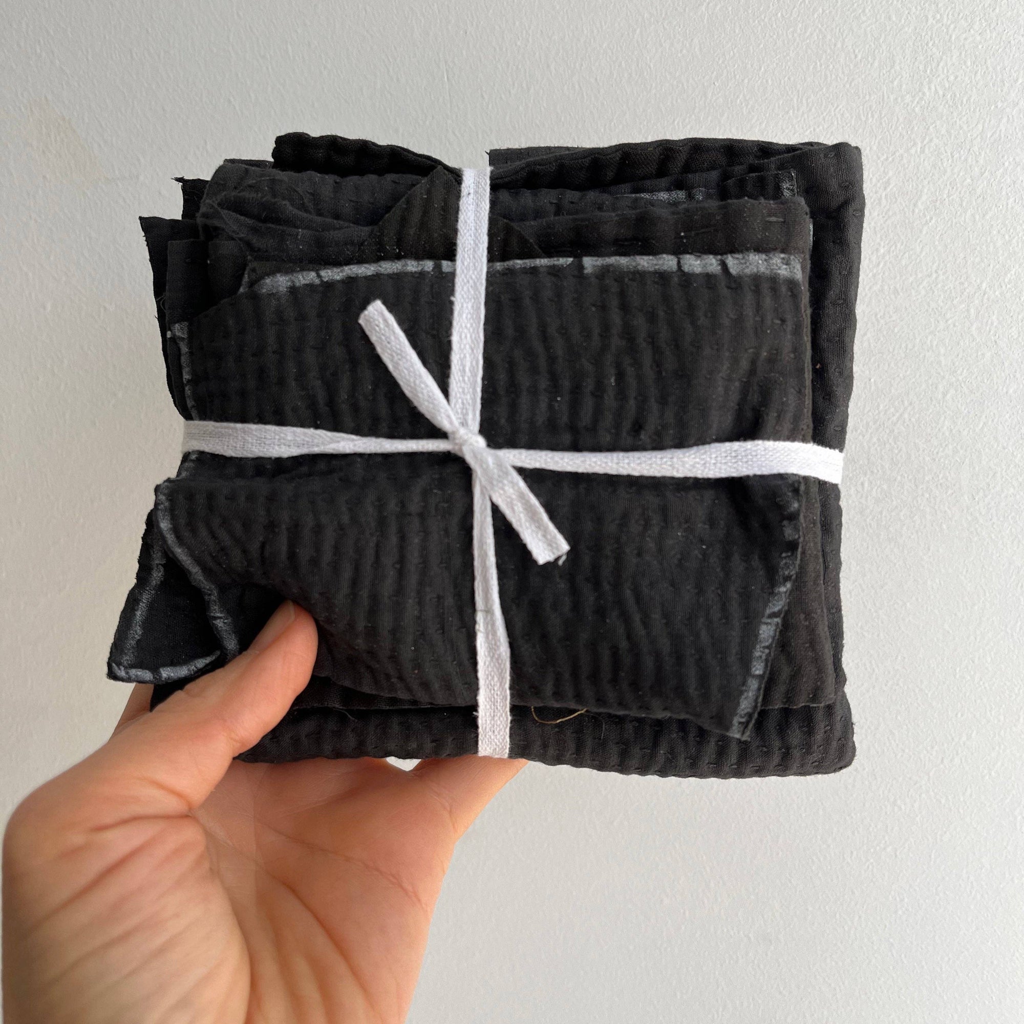 Otto Finn Lab Large Mending Bundle