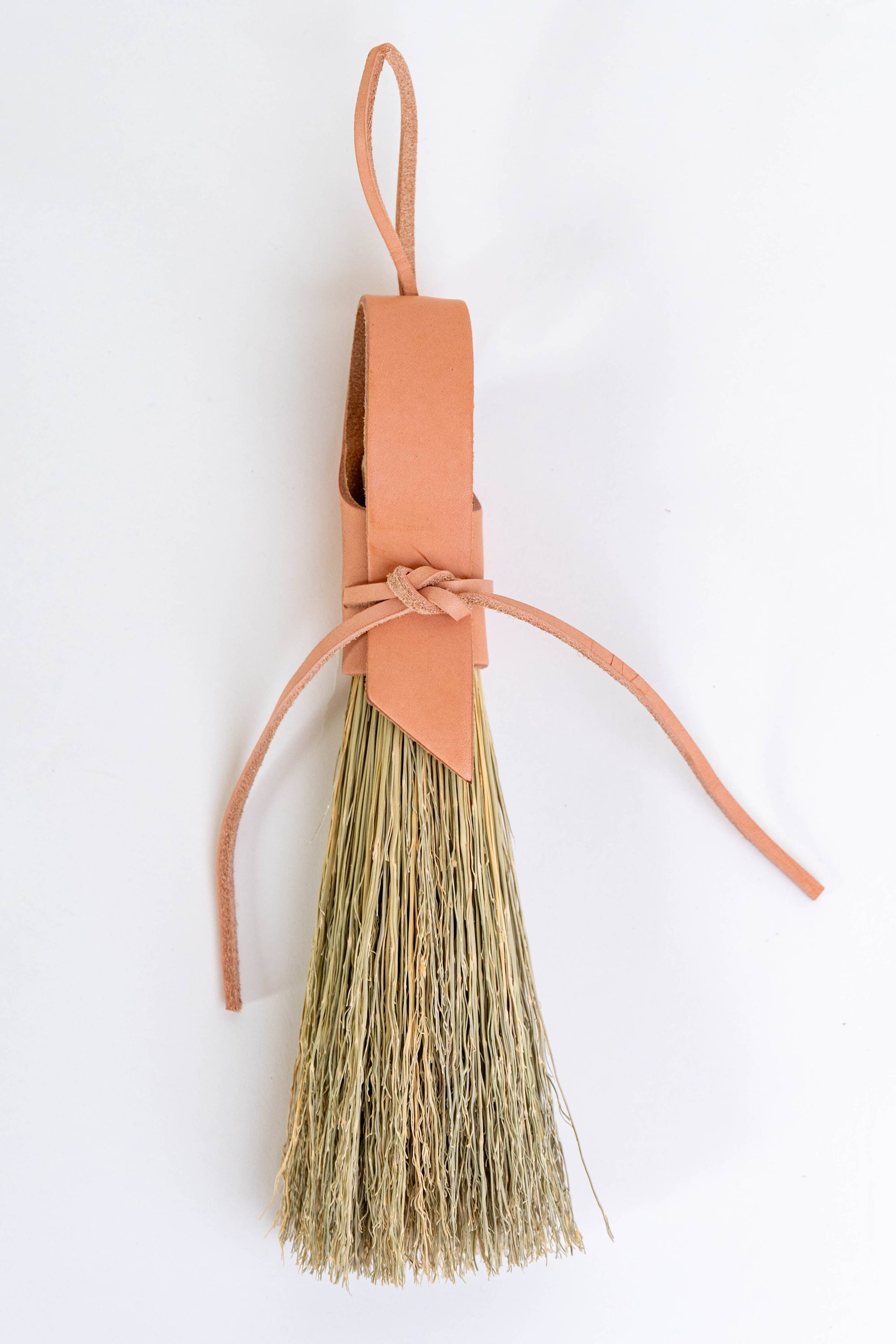 Leather Nesting Broom and Dustpan Set