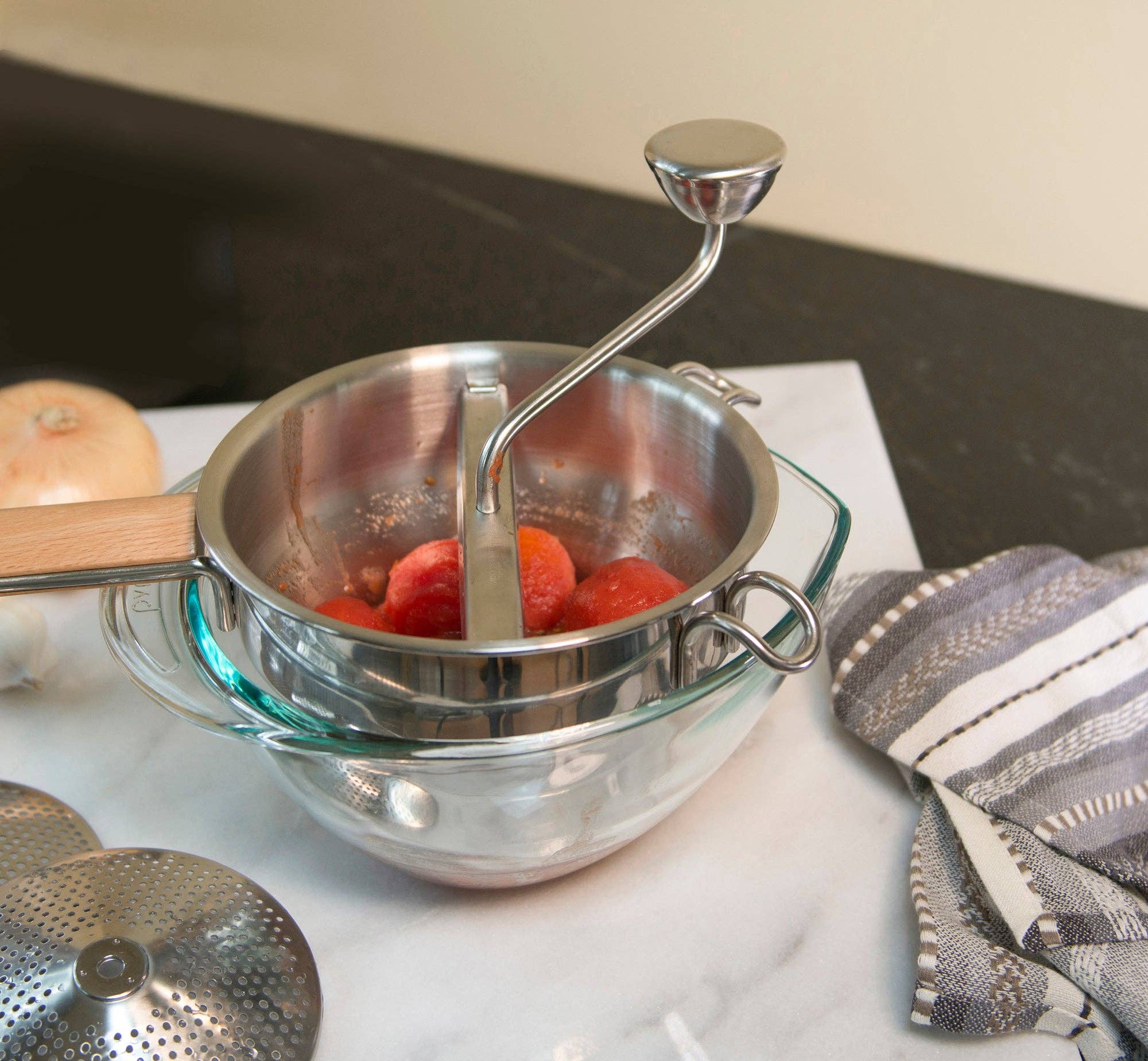 Endurance Food Mill with fine, medium, coarse disks