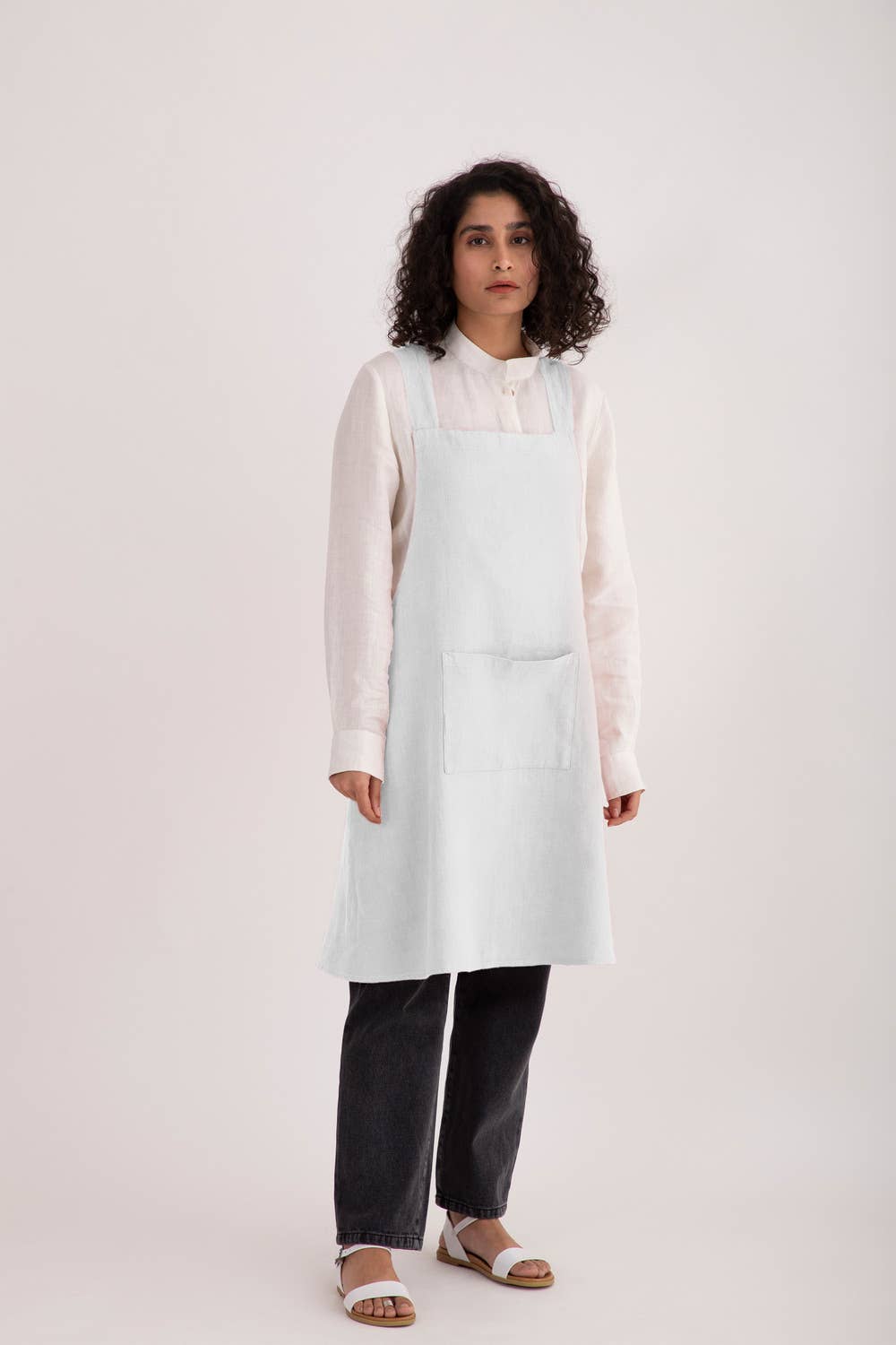 Live Linen Inc. - Linen Cross Back Apron