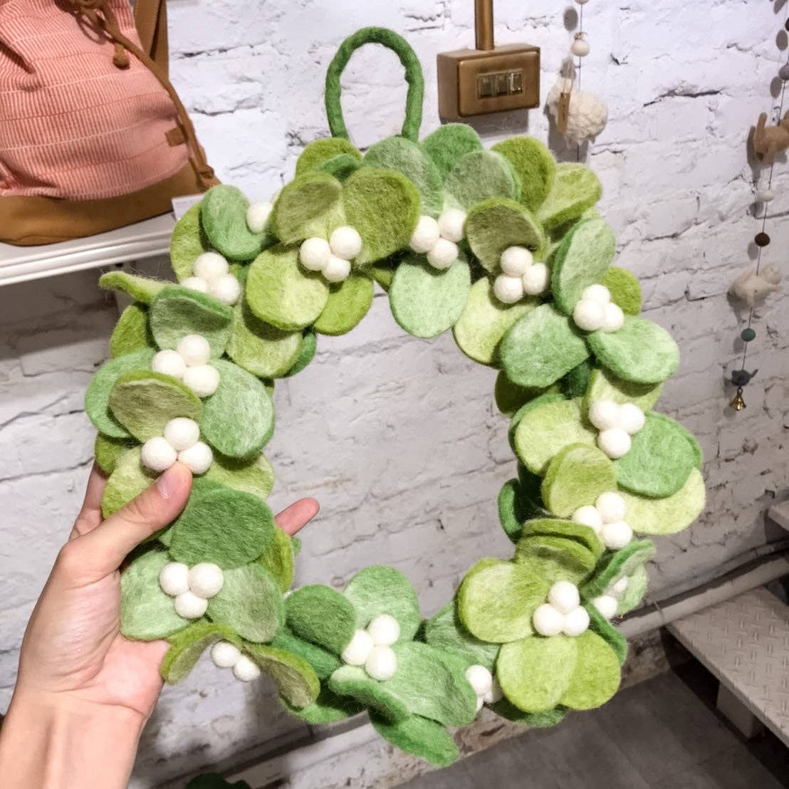 Felt Mistletoe Wreath