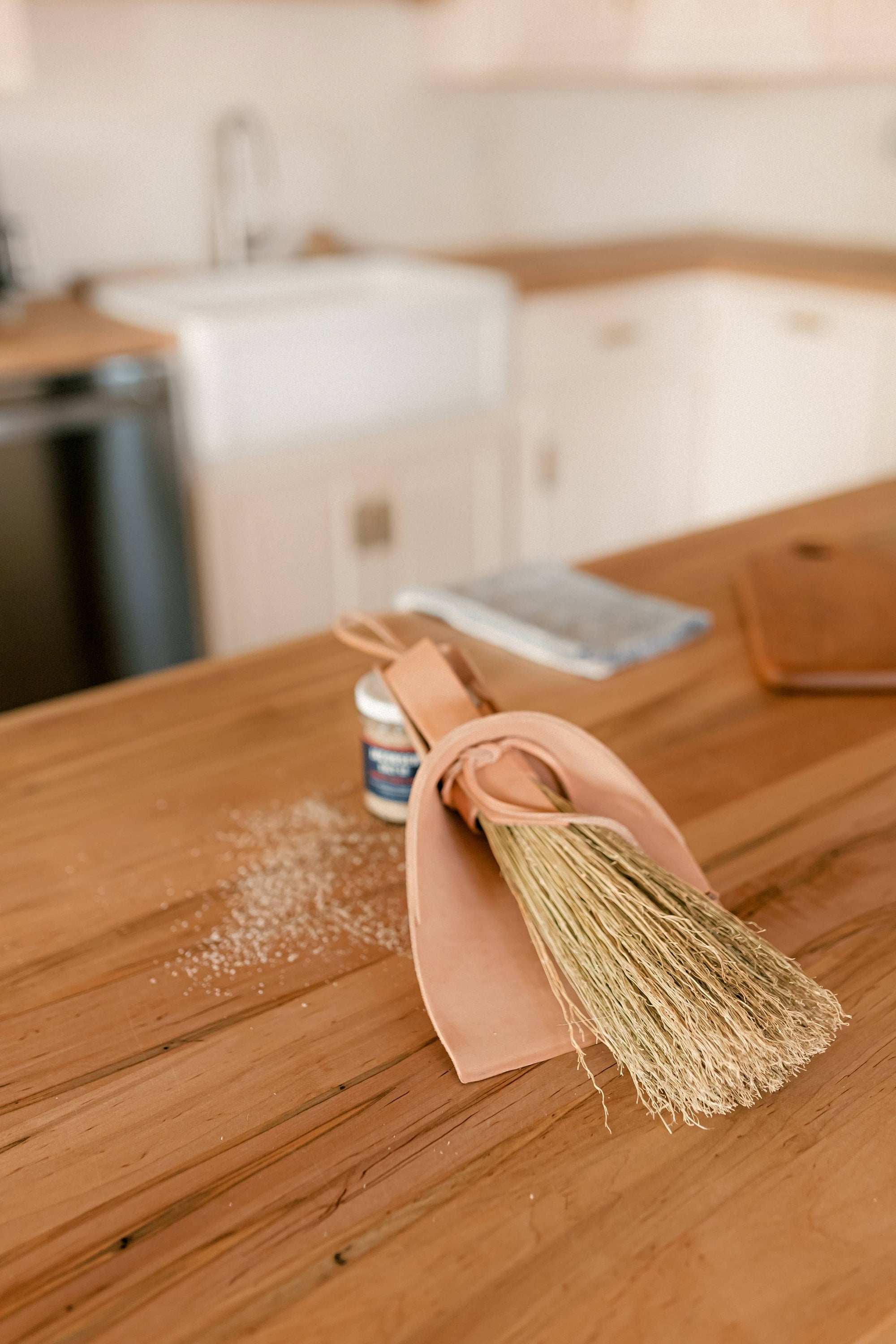 Leather Nesting Broom and Dustpan Set