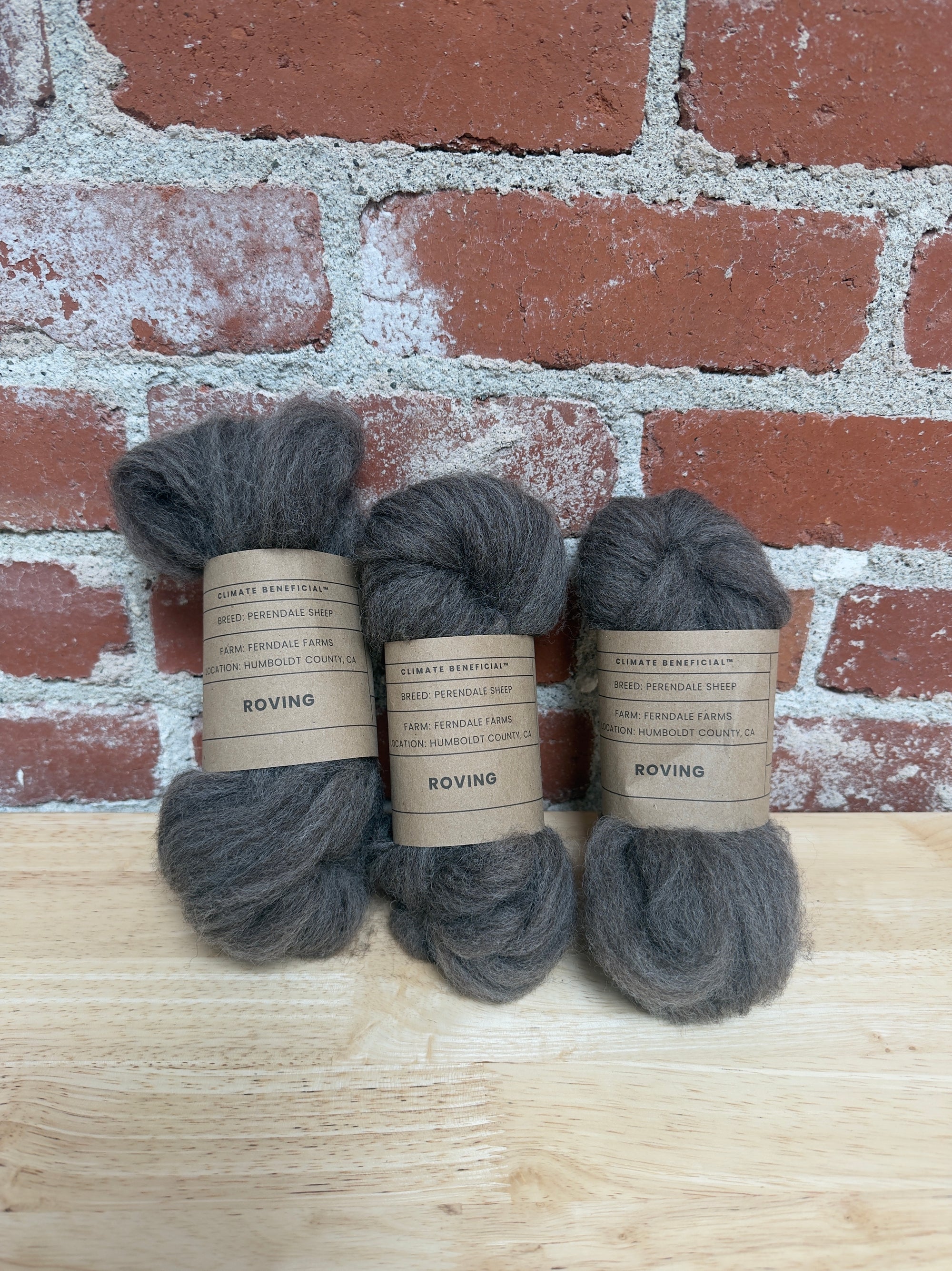 Local Climate Beneficial Undyed Perendale Sheep Roving 1 oz