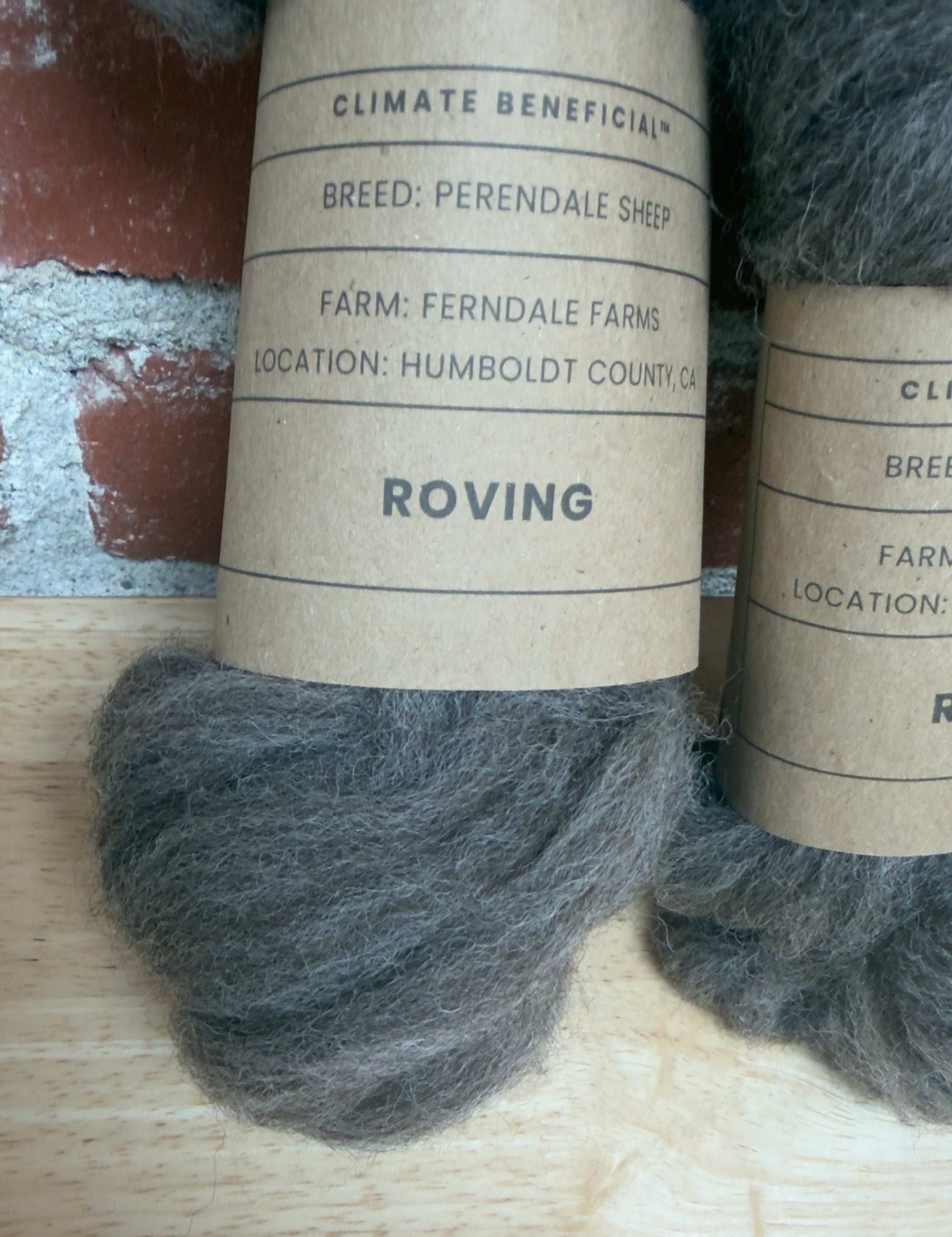 Local Climate Beneficial Undyed Perendale Sheep Roving 1 oz