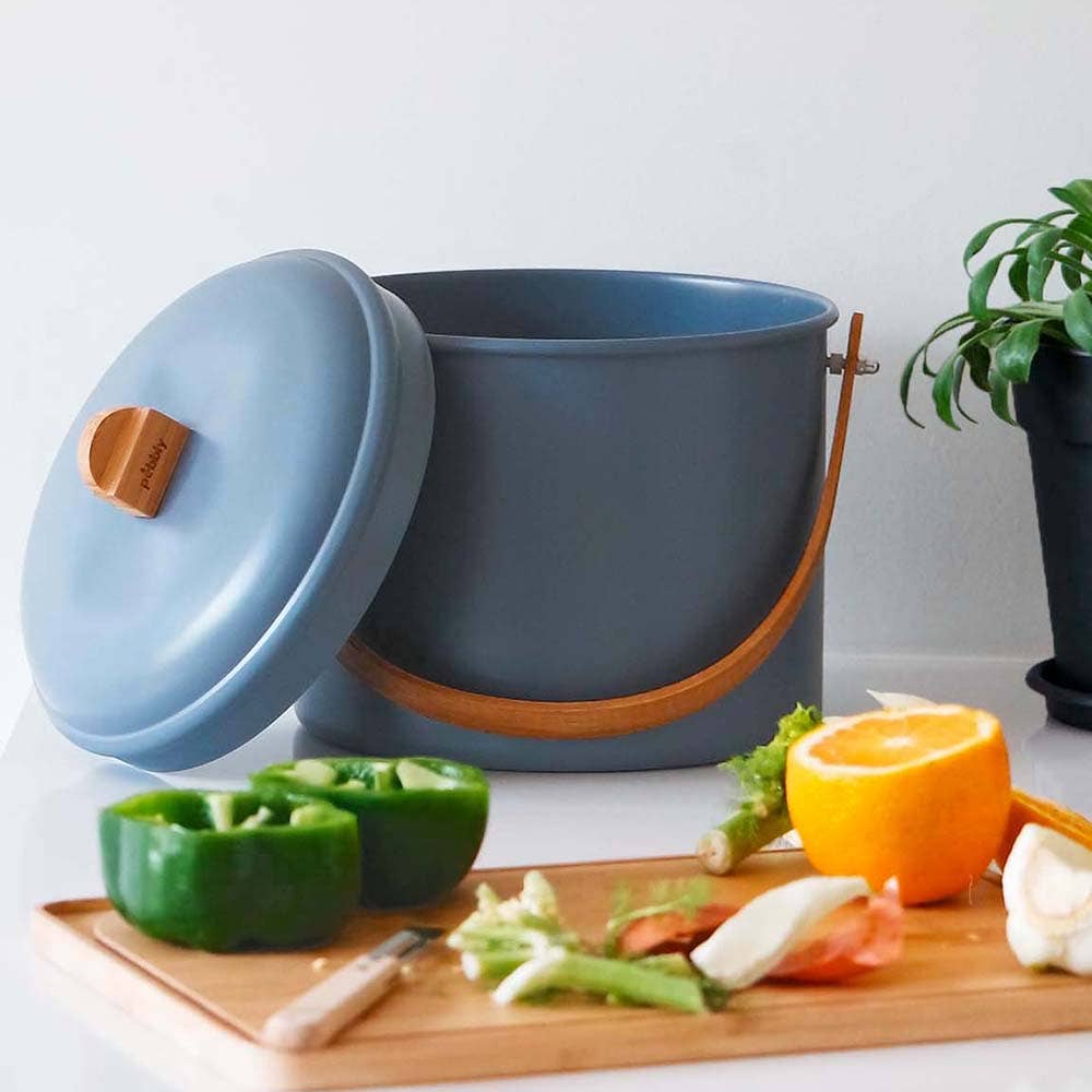 7 qt Compost Bin with Charcoal Filter