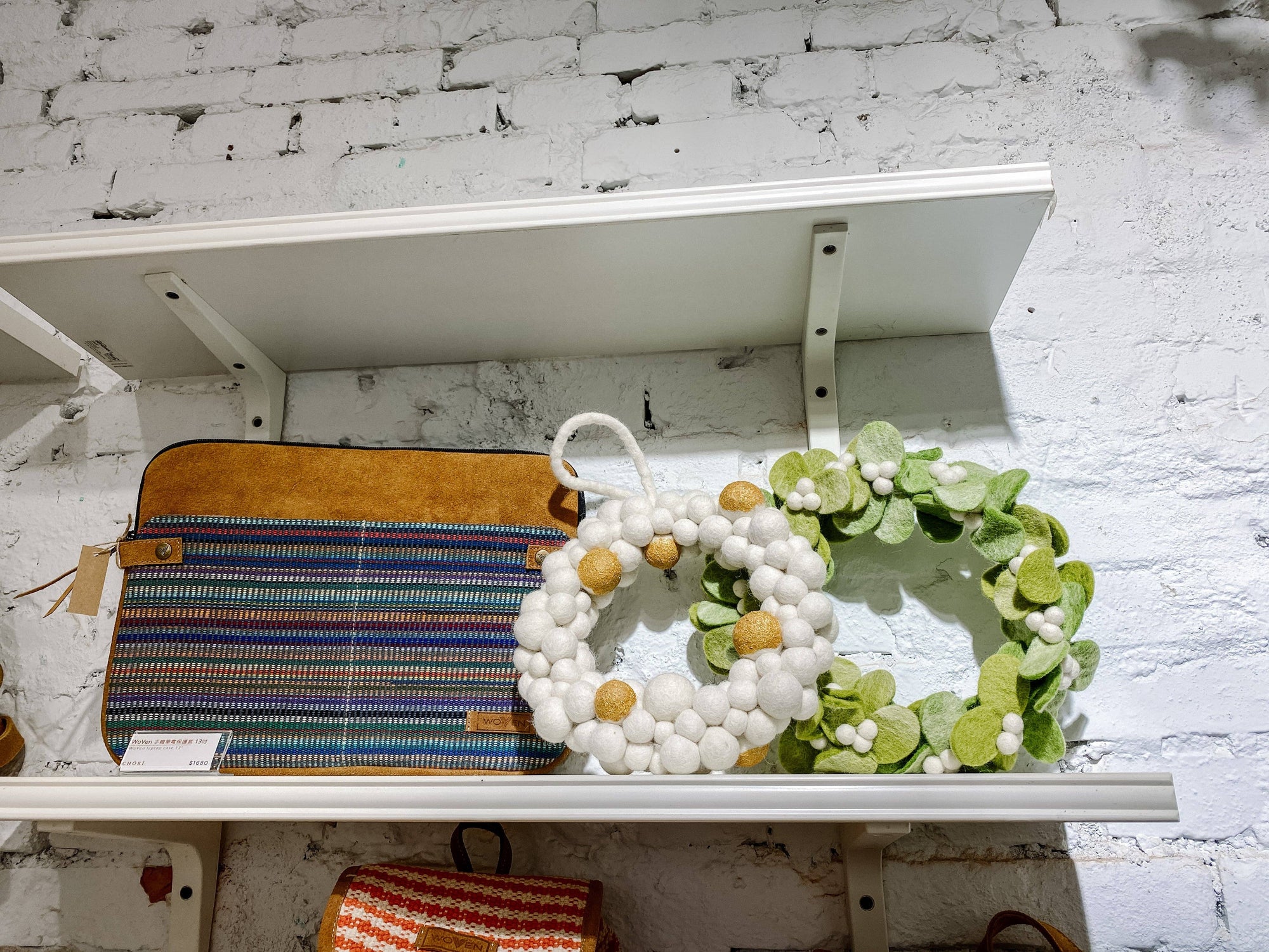 Felt Mistletoe Wreath