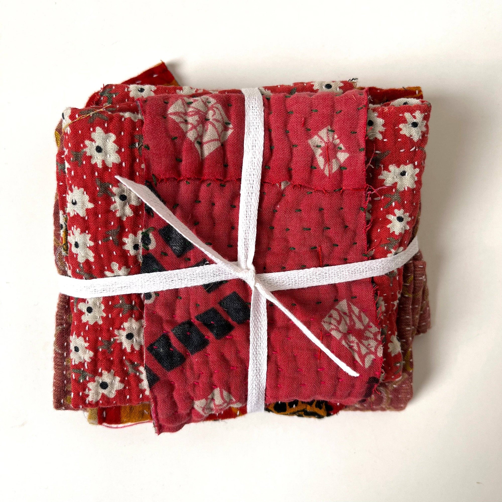 Otto Finn Lab Large Mending Bundle