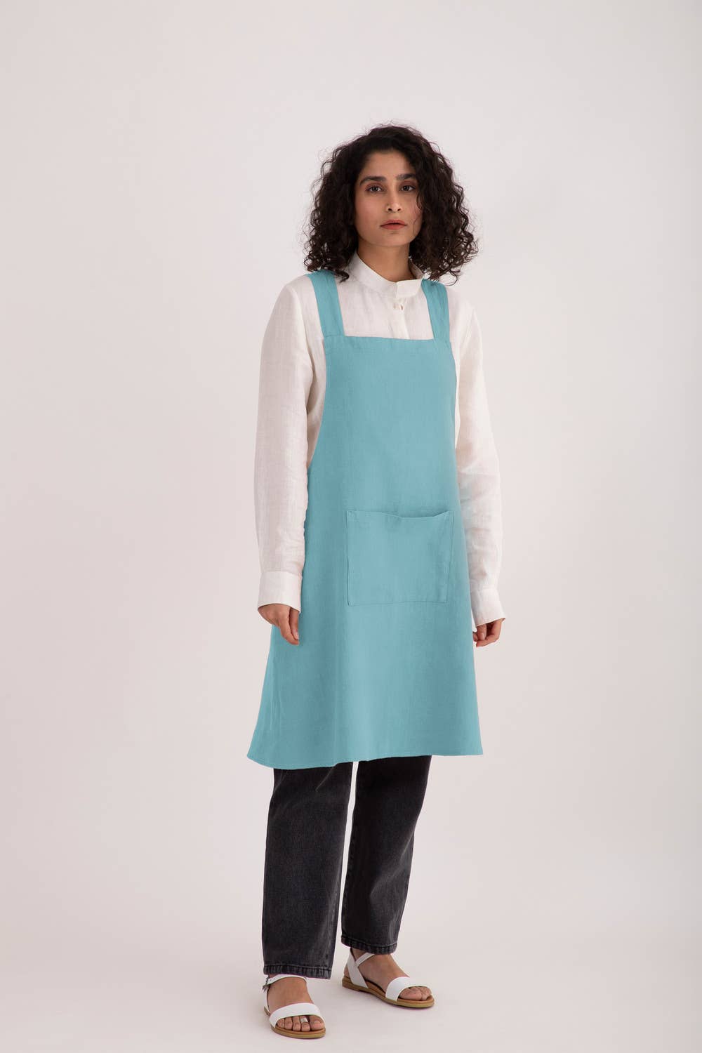 Live Linen Inc. - Linen Cross Back Apron