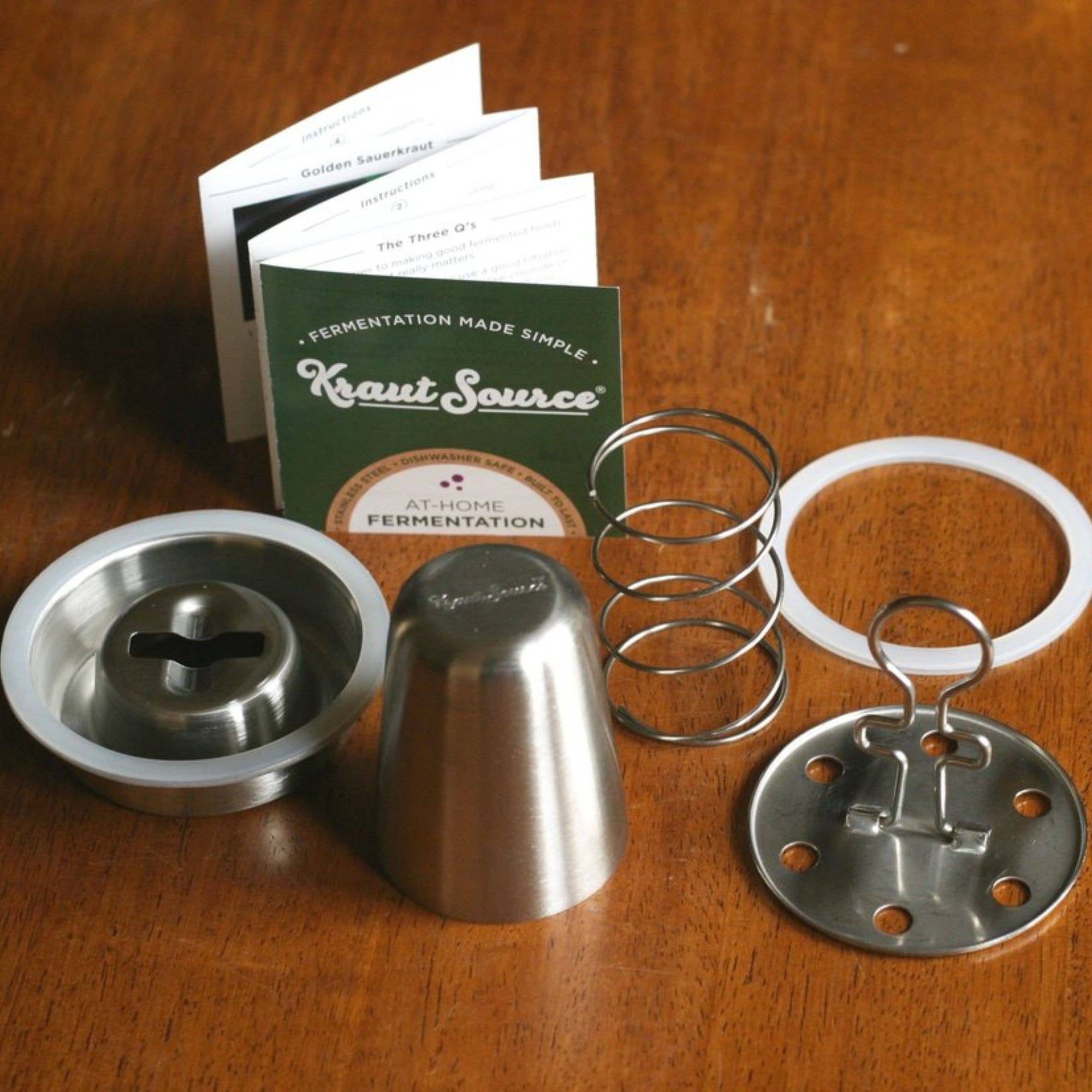 Mason Jar Fermentation Top with Integrated Press and Burpless Cap